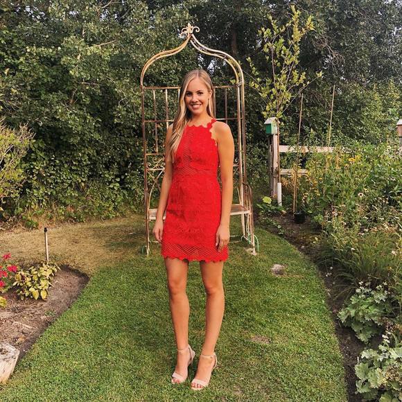 Meet your Posher, Brooke - Picture 1 of 1